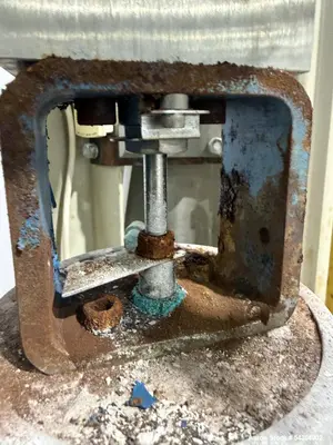 Used Autoclave Engineers 5 Gallon High Pressure Reactor System – 1900 PSI Jacket