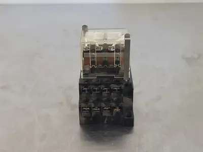 USED OMRON IEC255