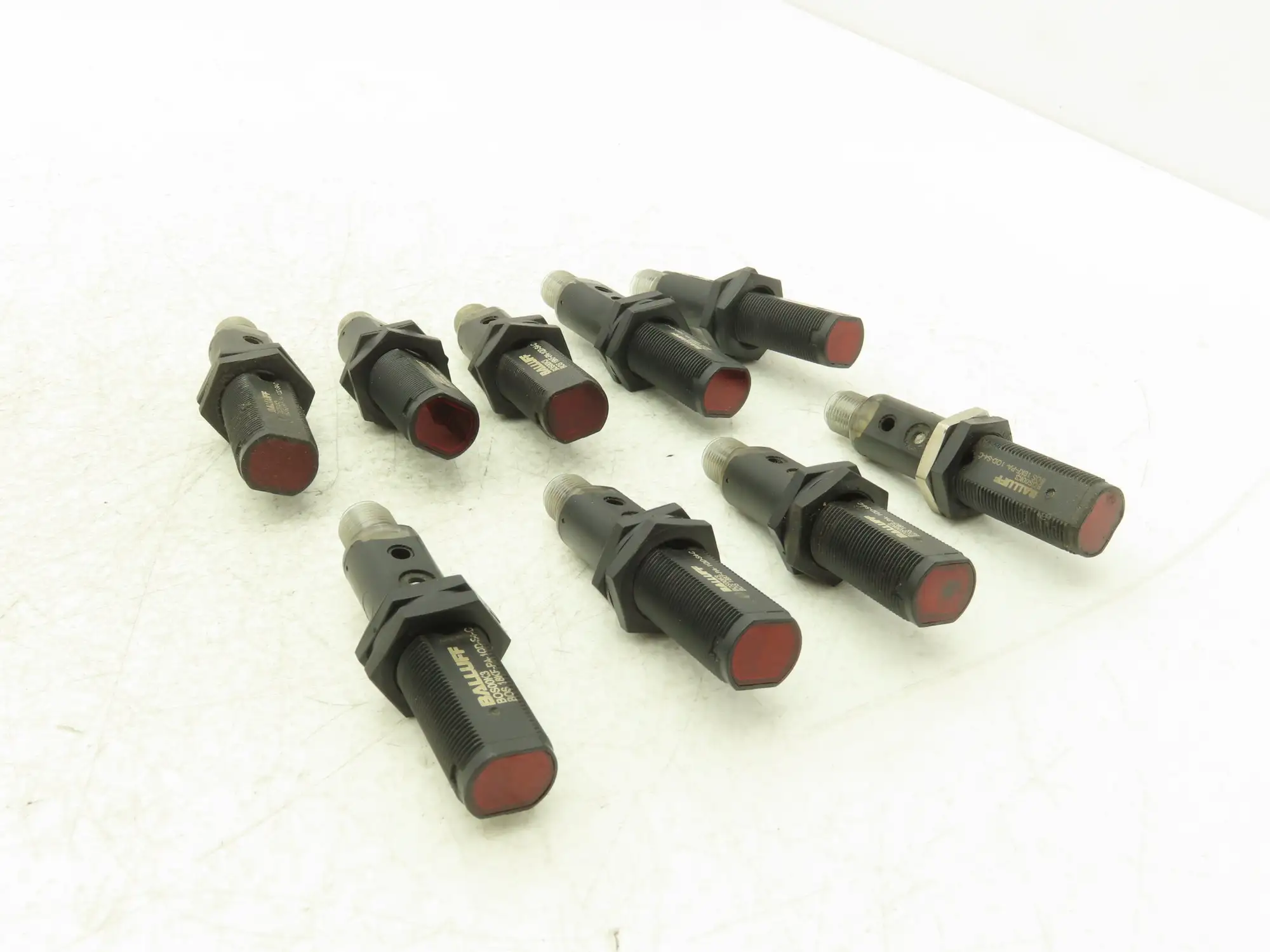 Balluff BOS18KF-PA-1QD-S4-C Retroreflective Photoelectric Sensor 0-4.5m Lot of 9