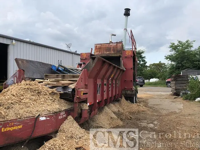 Used 2004 ROTOCHOPPER MC256 HORIZONTAL GRINDER Wood Chippers | CAROLINA MACHINERY SALES #421003