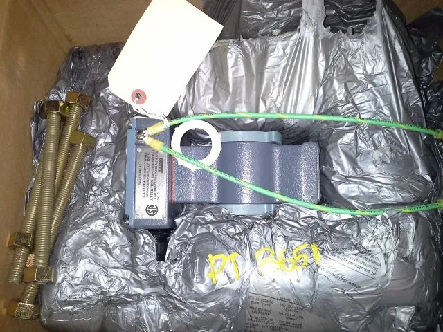 Foxboro Magnetic Flowtube 8000A Series, model 8001A-WCR-PJGCGZ-AG , Size 1", New in Box