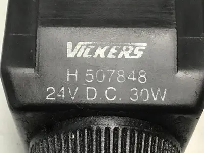USED VICKERS DG4V-3-2A-M-U-H7-60