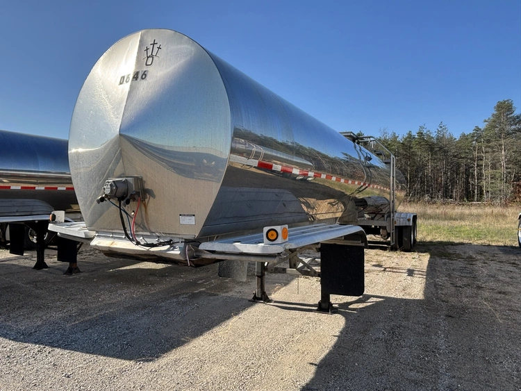 Used 2001 ST&E MILK TANKER TRAILER Liquid Supply Trailers Michigan US | Miedema Asset Management Group #1709519