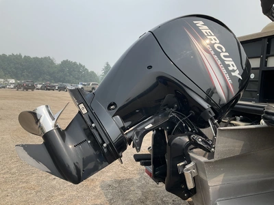 Used 2018 SYLVAN MIRAGE 8522 CRUISE LZ Boats (Misc) Michigan US | Miedema Asset Management Group #1304658