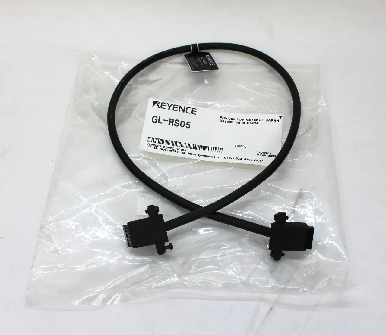 NEW KEYENCE GL-RS05