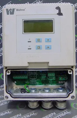 Waltron 4600/0245 Conductivity Transmitter Used