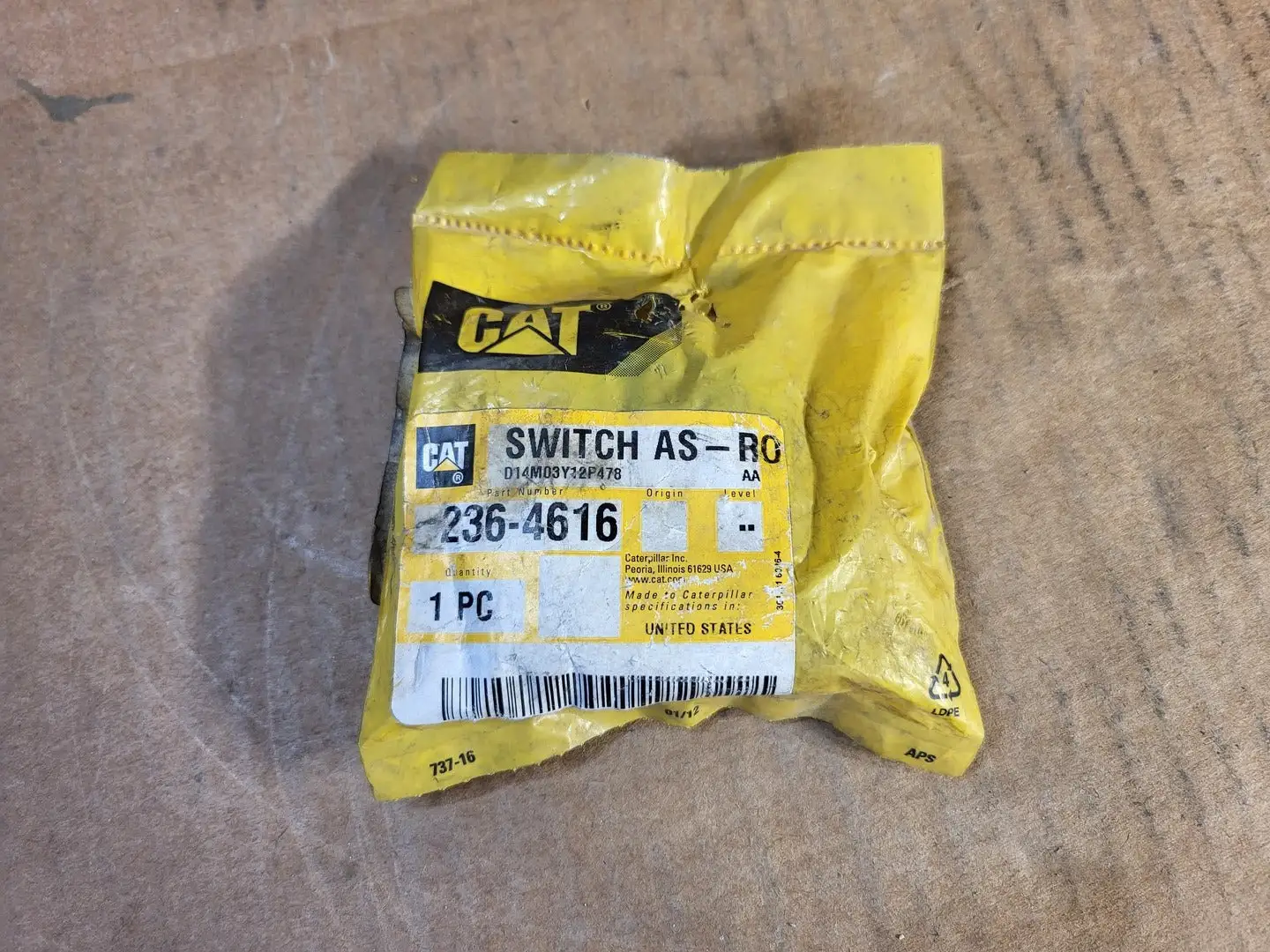 NEW CATERPILLAR 236-4616