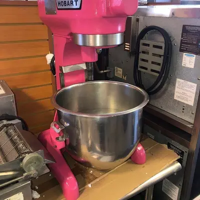 HOBART A 200 20 QT Mixer Includes Guard, Bowl & Pattle Hook & Whip 115VHOBART A 200 20 QT Mixer Includes Guard, Bowl & Pattle Hook & Whip 115V