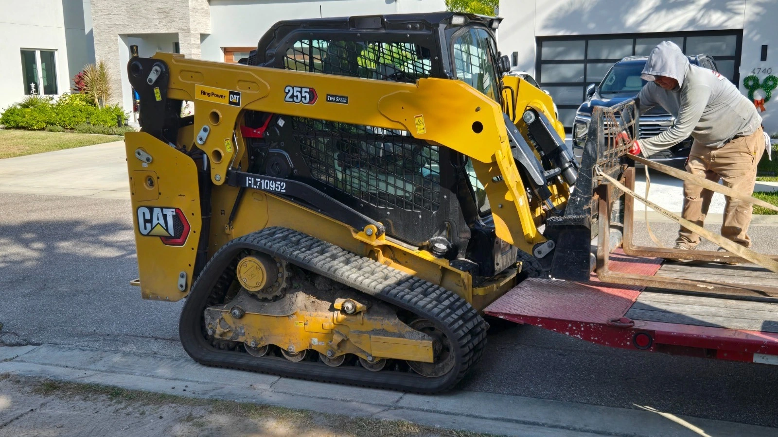 USED 2025 Caterpillar 255