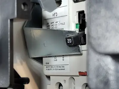 USED EATON SVX005A1-5A4N1