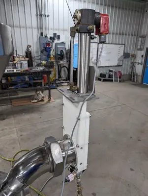 Reiser/Vemag 4 in. Pneumatic Guillotine