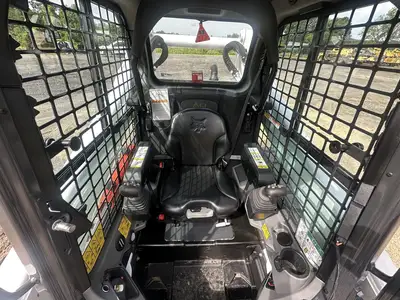 Used 2025 BOBCAT T770 Compact Track Loaders New York US | Abele Tractor #1341442