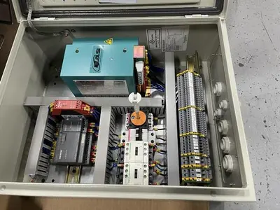 Engel Magnetic Platen for 300 Ton Tiebarless (2013)