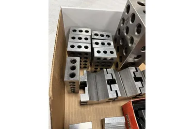 Used _UNKNOWN_ _UNKNOWN_ V-Blocks Utah US | KD Auctions #1549365