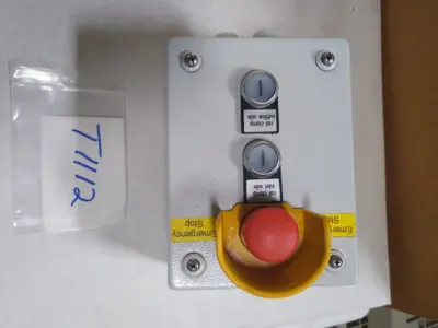 USED Rittal EMERGENCY STOP- RAIL CLAMP INSIDE INLET SIDE & RAIL CLAMP OUTFLOW