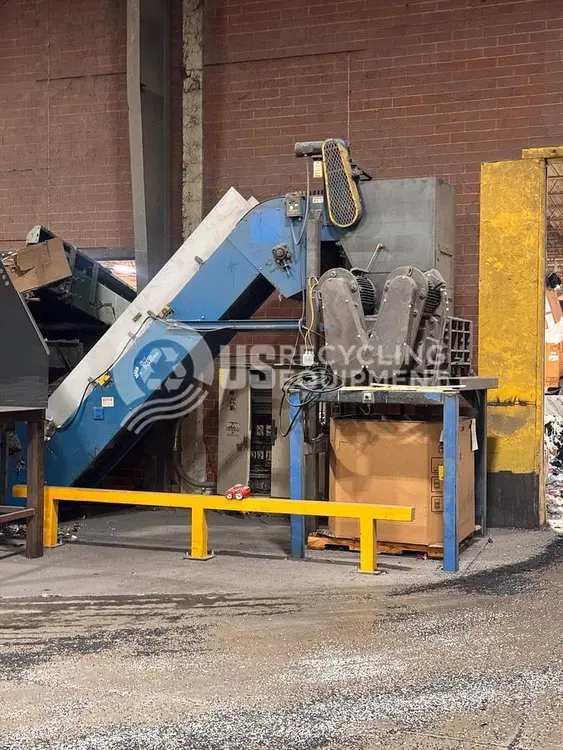 Used 2006 UNTHA RS450 4S QUAD SHAFT SHREDDER WITH CONVEYOR Shredders Kentucky US | US Recycling Equipment #1314618