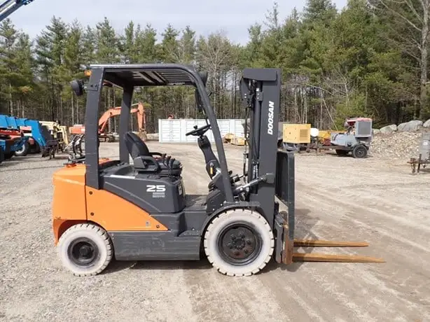 USED 2024 Doosan G25P-7