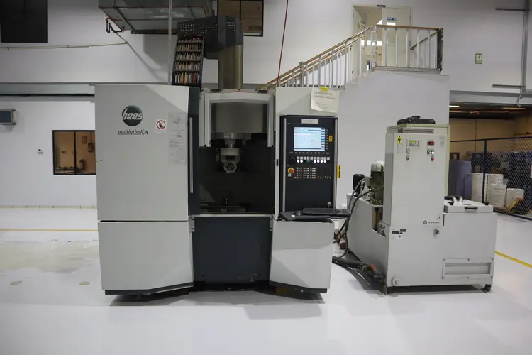 Used 2011 HAAS MULTIGRIND CA Multitasking Machining Centers Illinois US | Machine Tool Bids #380207