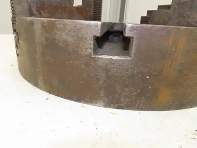 4-Jaw Independent Lathe Chuck 16" OD