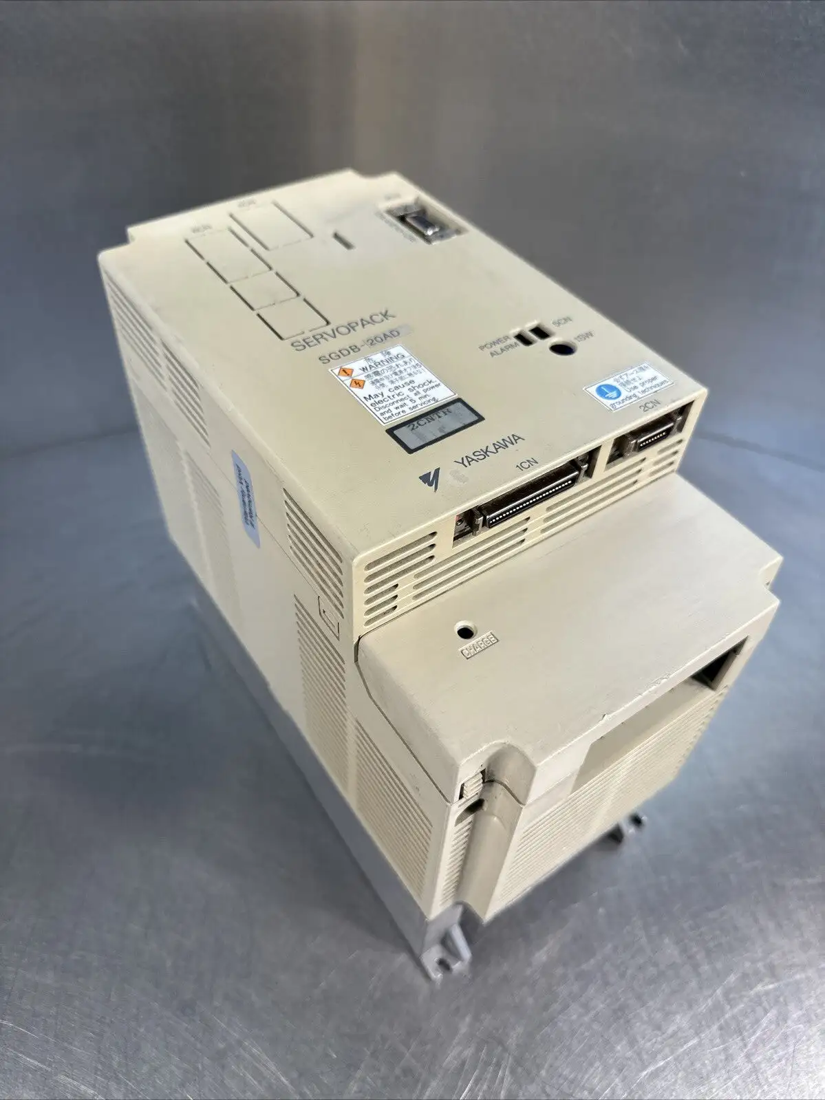 USED Yaskawa Yaskawa SGDB-20ADG 1F