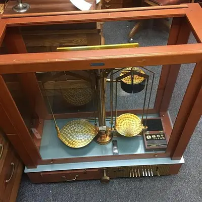 2560-385 Antique Seederer-Kohlbusch 2000 Gram Heavy Capacity Balance Scale, Model 140/Type 548