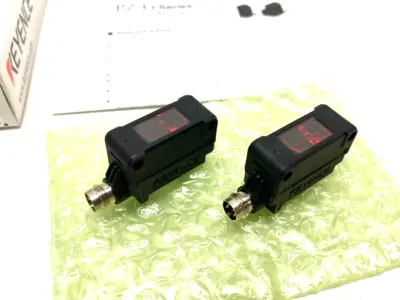 New | in-Stock KEYENCE Square Transmissive Thrubeam Sensor Set M8 Connector Type Photoelectric Sensors Michigan US | Maverick Industrial Sales #1397630