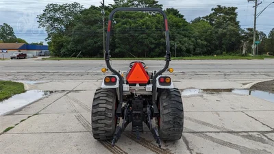 USED 2010 BOBCAT CT230