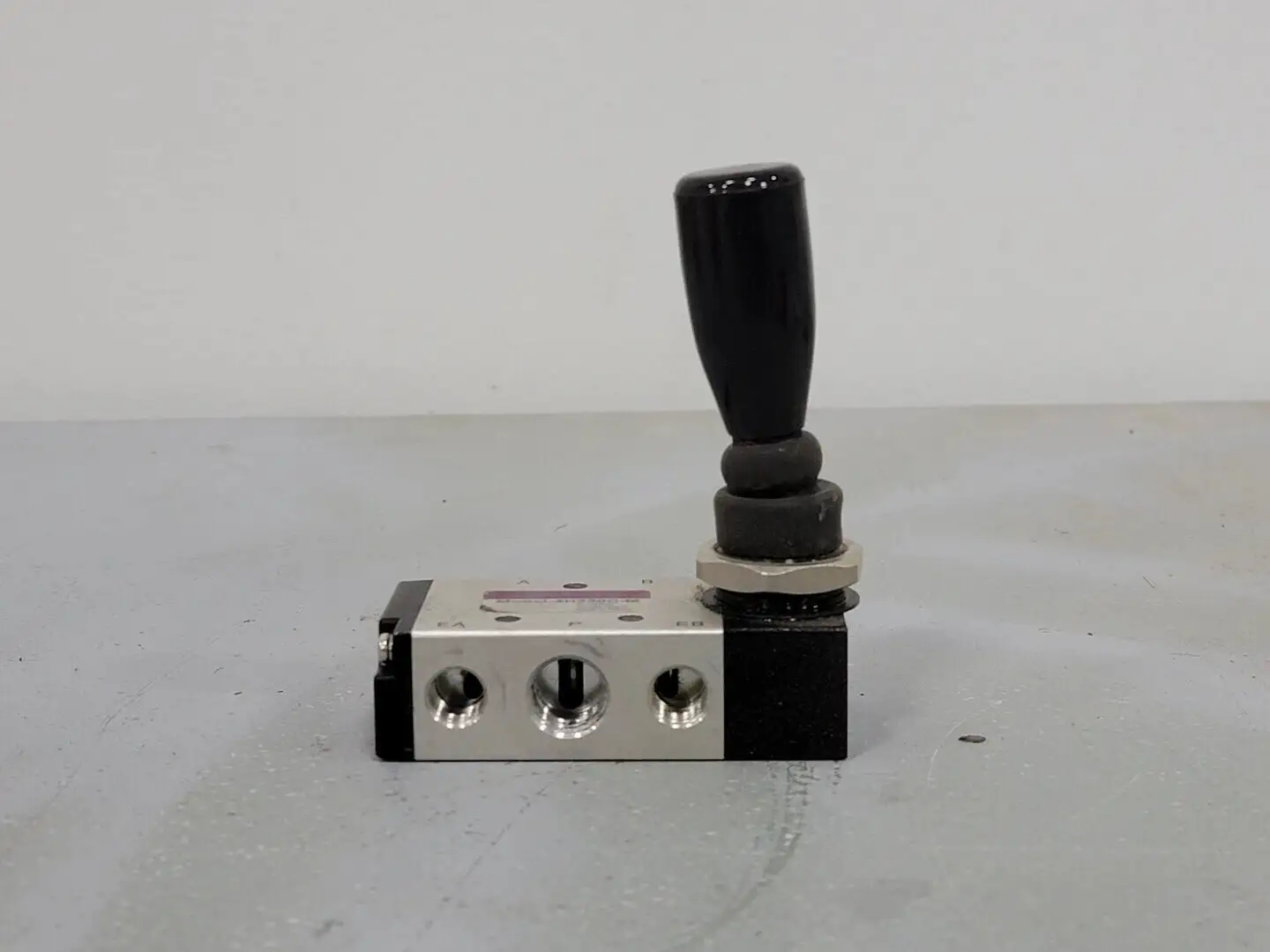 USED STC 4H230C-M