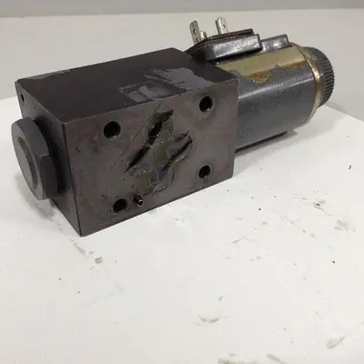 USED VICKERS DG4V3S2AMUHL760EN490