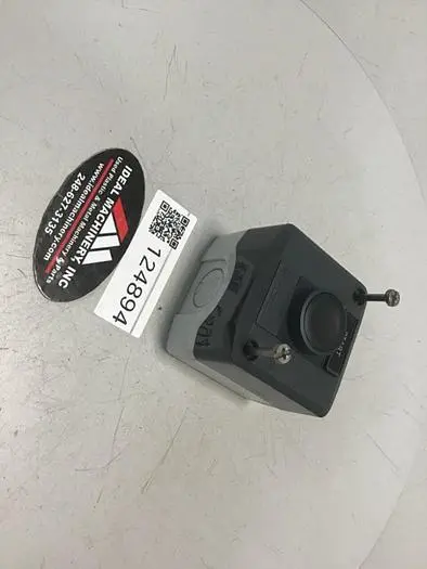 NEW TELEMECANIQUE XALD101