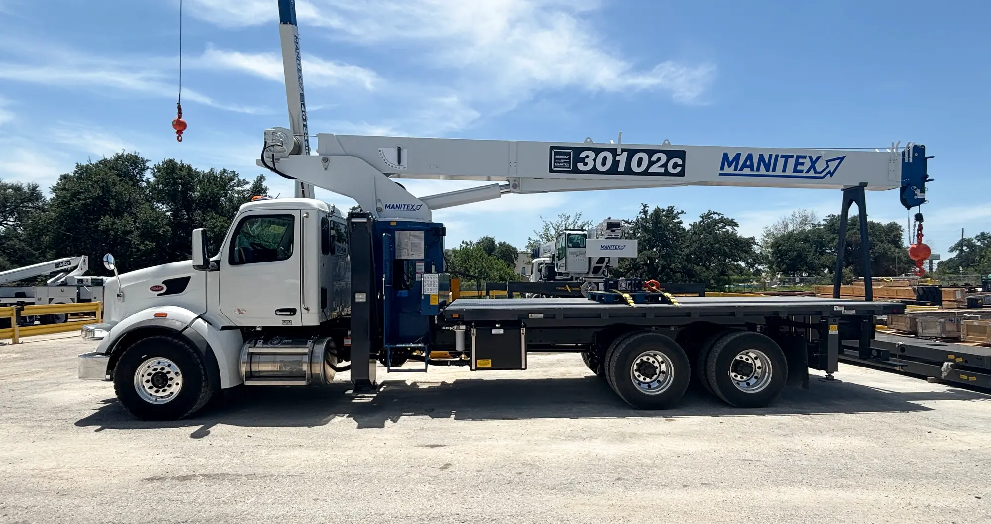 New | in-Stock 2025 MANITEX 30102C Bucket (boom) trucks Texas US | Uriquip #1420935