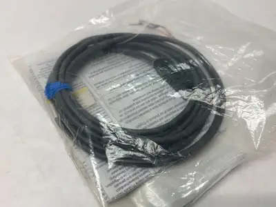 TL-W3MC2 | Omron  Proximity Sensor 12-24VDC - New