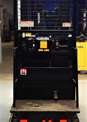 USED 2003 CROWN SP3420-30