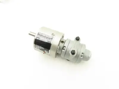 Gast 1UP-NRV-4-GR11 Pneumatic Air Motor 15:1 Gear Ratio 400 RPM 1/3Hp