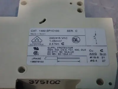 NEW ALLEN BRADLEY 1492SP1C100
