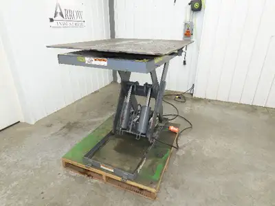 Used PENTALIFT _UNKNOWN_ Misc Lifts Indiana US | Arrow Industrial #1367364