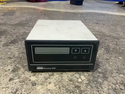 Used EDWARDS PENNING 1002 Vacuum Gauges / Controllers Ohio US | HGR 24 #1301714