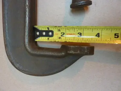 USED ARMSTRONG CLAMP-110