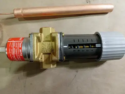 NEW DANFOSS 003N1132