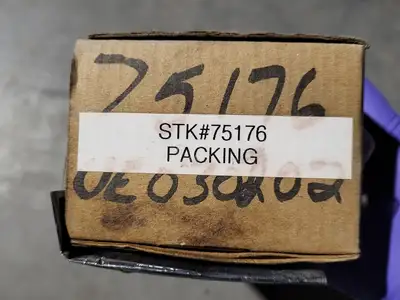 NEW SIEMENS 1P6ES7 214-1BC01-0XB0
