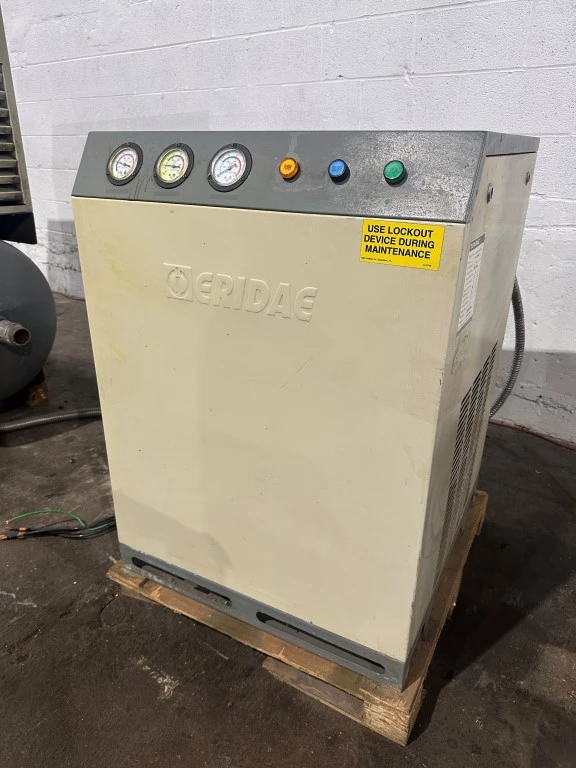 ERIDAE 250CFM AIR REFRIGERATED DRYER