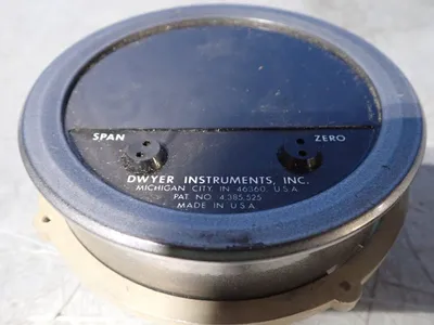 Used DWYER N32NAN Lab Manometers Ohio US | HGR 24 #776821