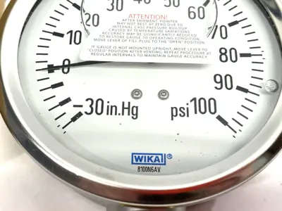 USED WIKA INSTRUMENT LIQUID FILLED HYDRAULIC GAUGE 100 PSI, 4" FACE DIA, LOWER MOUNT