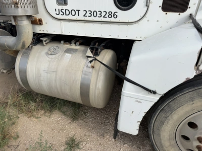 Used 2004 PETERBILT 385 TRUCK TRACTOR Conventional trucks Texas US | Miedema Asset Management Group #1312552