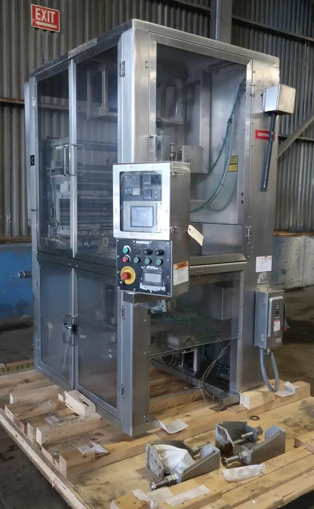 USED CRYOVAC 2002A