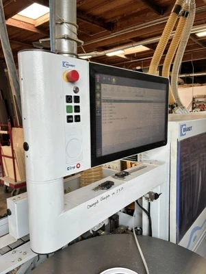 Used 2014 BRANDT KDF-440C Edge Banders California US | MachineryMax #1402984