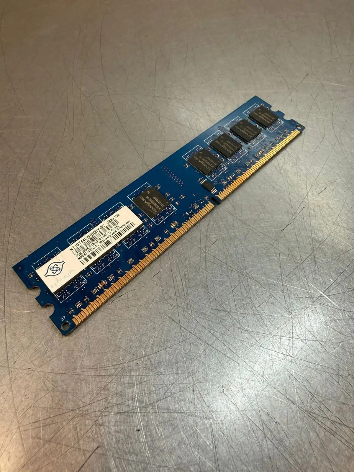 Nanya 1GB NT1GT64U8HB0BY-3C 1GB.2Rx8 PC2-5300U (5.3.5)