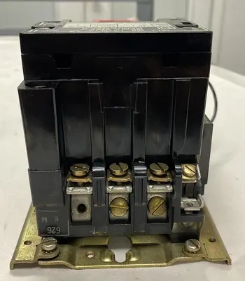 USED SQUARE D 8536SB02