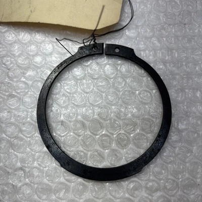 ** LOCK RING RADISCREEN SECONDARY ;STE 032185#