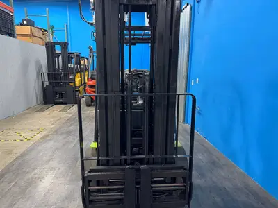 Used 2019 CLARK S25CL Misc Forklifts Minnesota US | Birnstengel Equipment #1550156